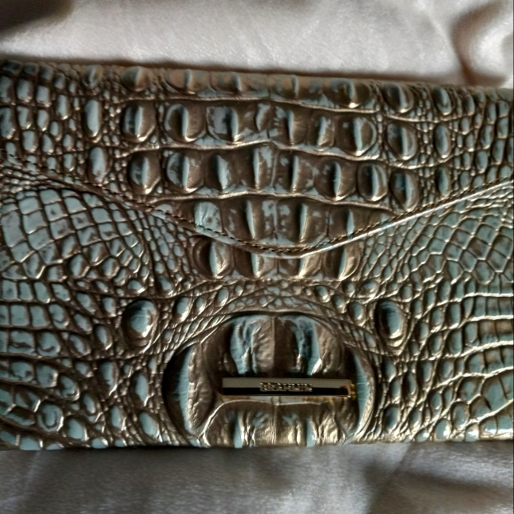 Clutch purse